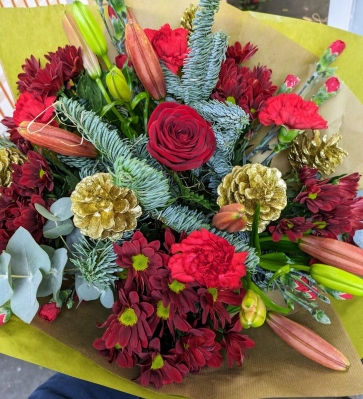 Christmas Cracker Bouquet