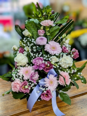 Pastel Front Facing Arrangement